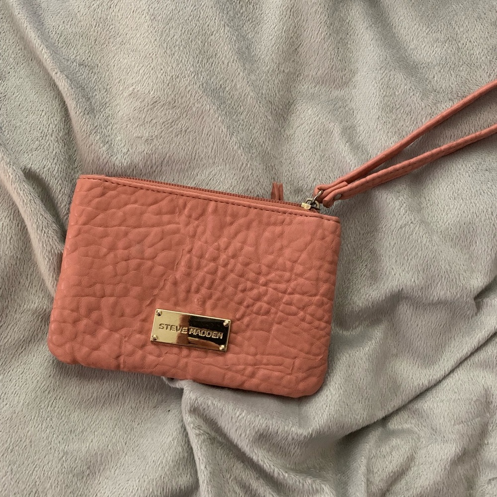 Steve Madden Salmon Pink Wristlet